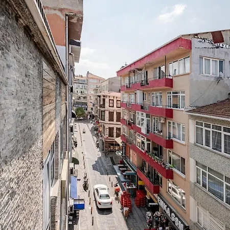 Apartamento Kadikoey Uen Kalbinde Tarihi Rahat Sessiz