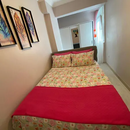 Apartamento Kadikoey Uen Kalbinde Tarihi Rahat Sessiz