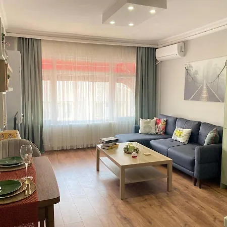 Kadikoey Uen Kalbinde Tarihi Rahat Sessiz * Istambul