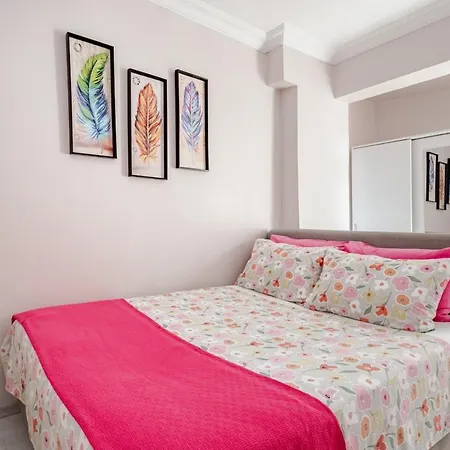 Kadıköy ün Kalbinde Tarihi Rahat Sessiz *