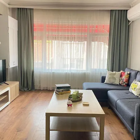 Daire Kadıköy ün Kalbinde Tarihi Rahat Sessiz