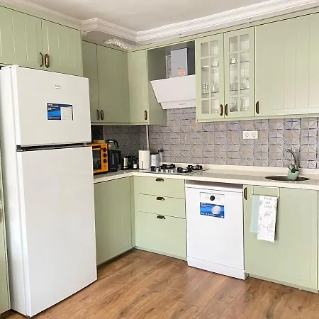 Kadikoey Uen Kalbinde Tarihi Rahat Sessiz *