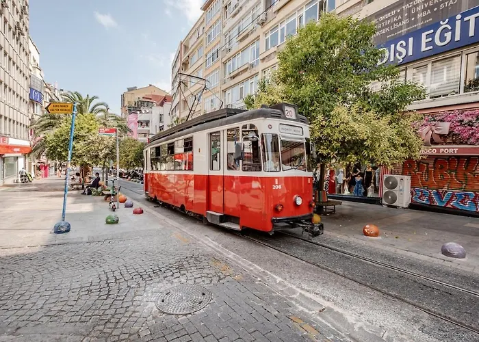 דירה Kadikoey Uen Kalbinde Tarihi Rahat Sessiz *