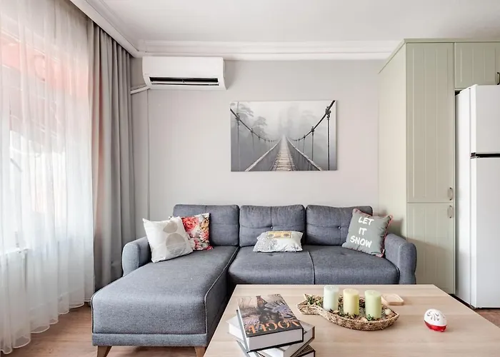 דירה Kadikoey Uen Kalbinde Tarihi Rahat Sessiz *