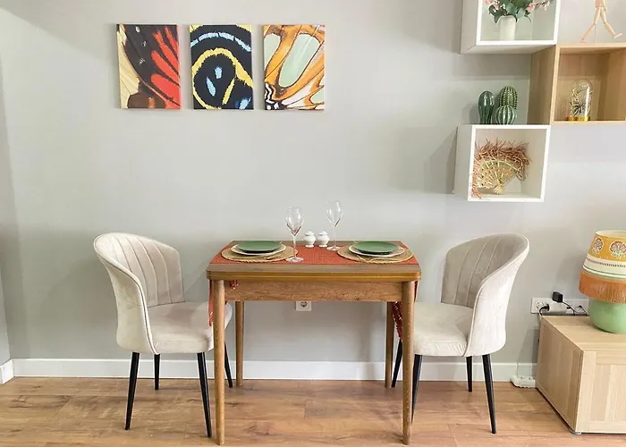 Kadikoey Uen Kalbinde Tarihi Rahat Sessiz דירה